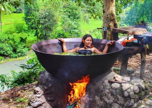 Esplorando le Delizie dei Kawa Bath: Il Perfetto Bagno Caldo delle Filippine